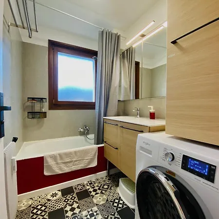 Apartment Renove Au Centre Du Village Avec Balcon Et Acces Skibus - Fr-1-624-145