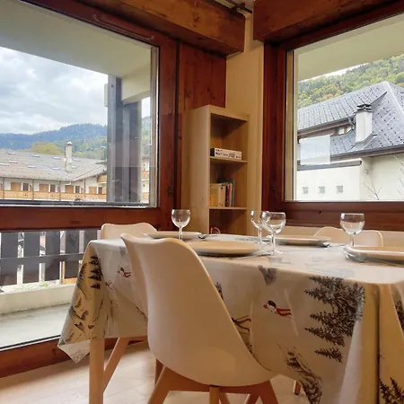Renove Au Centre Du Village Avec Balcon Et Acces Skibus - Fr-1-624-145 * Samoens